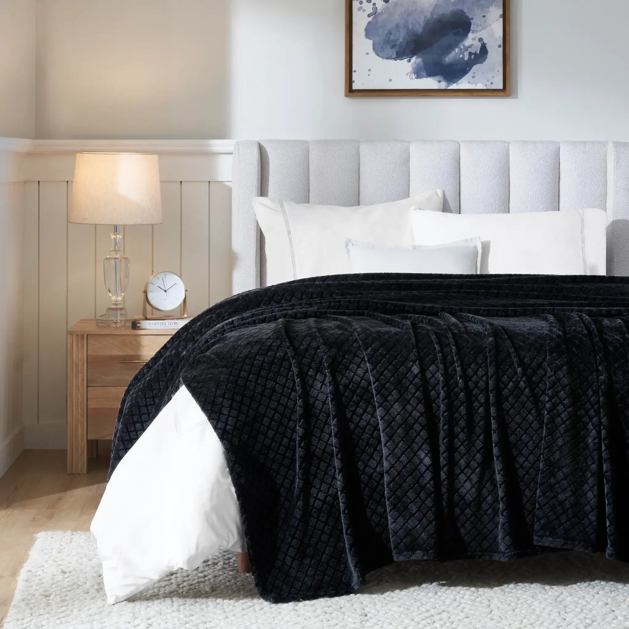 Flannel Fleece Blanket – Alaska Diamond Quilted - Warm and Plush