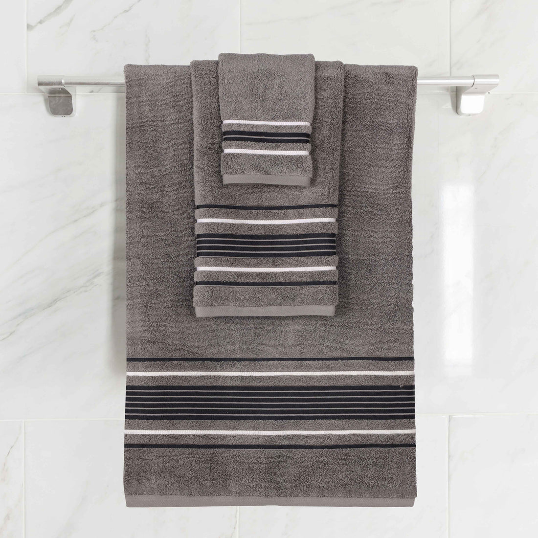 Sadie Zero Twist Cotton Solid Absorbent 3 Piece Towel Set