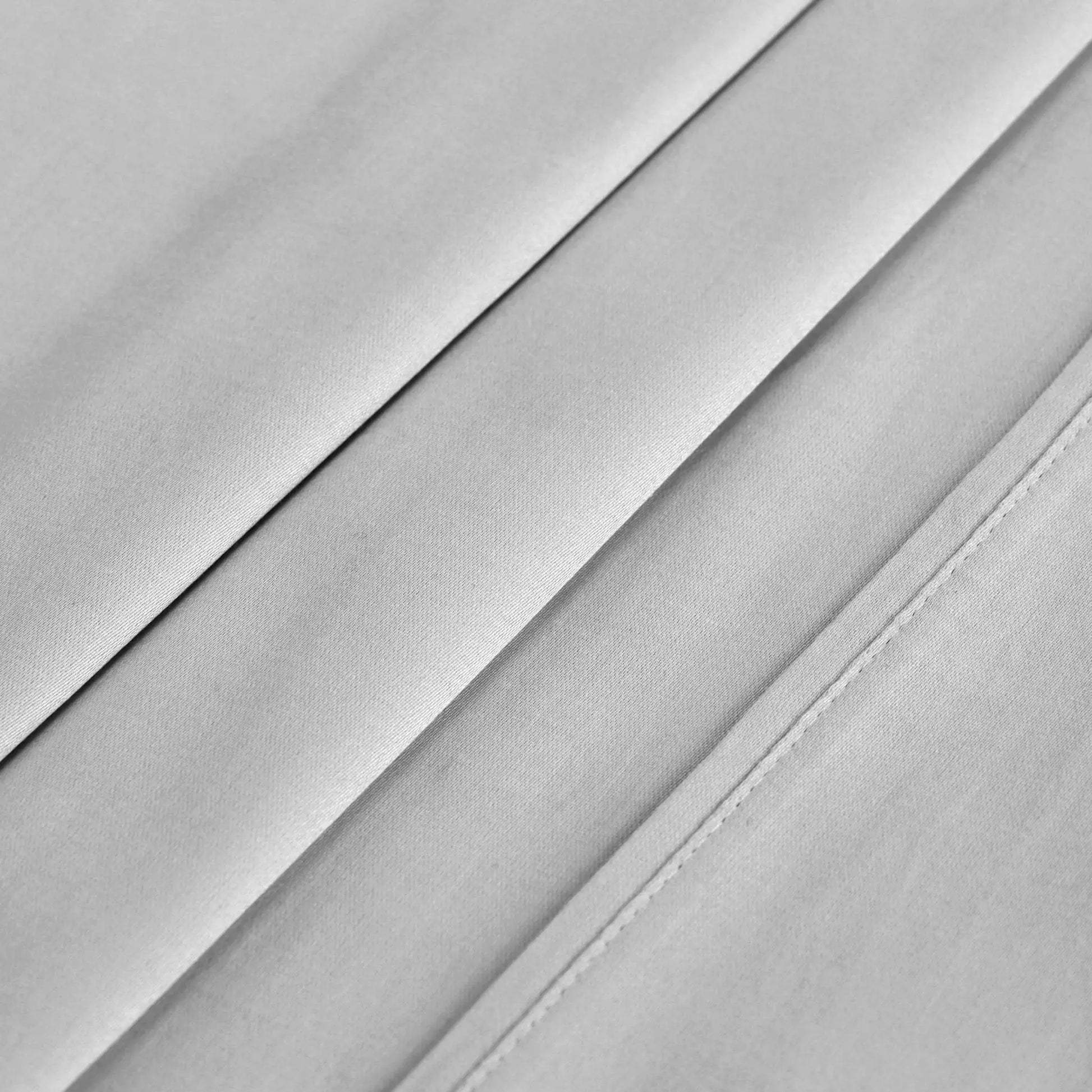 Chrome 700 Thread Count Egyptian Cotton Sateen sheet hem and stitching detail close-up