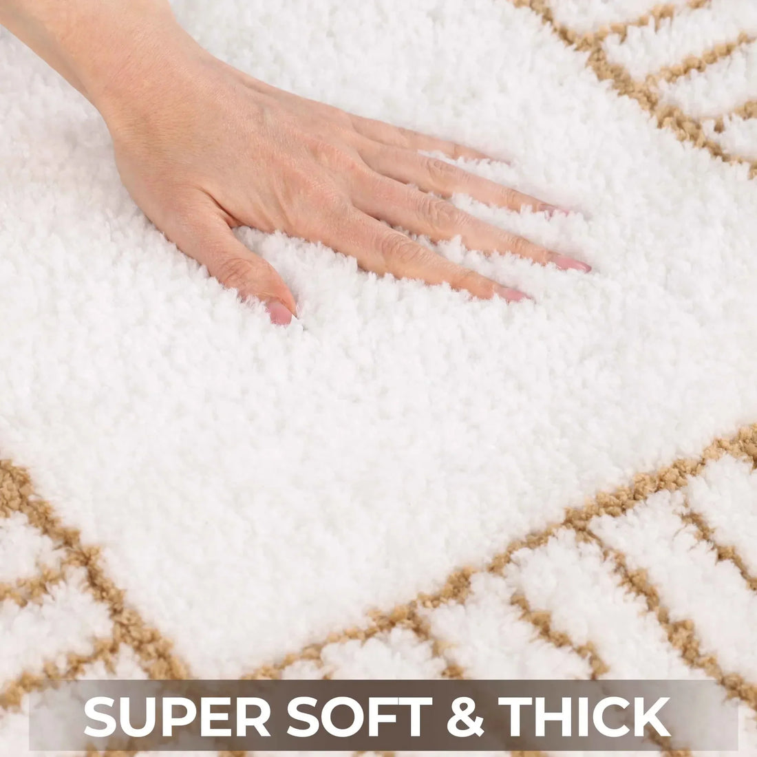 Inaya Modern Striped Tufted Shag Machine Washable Bath Rugs, Set of 2