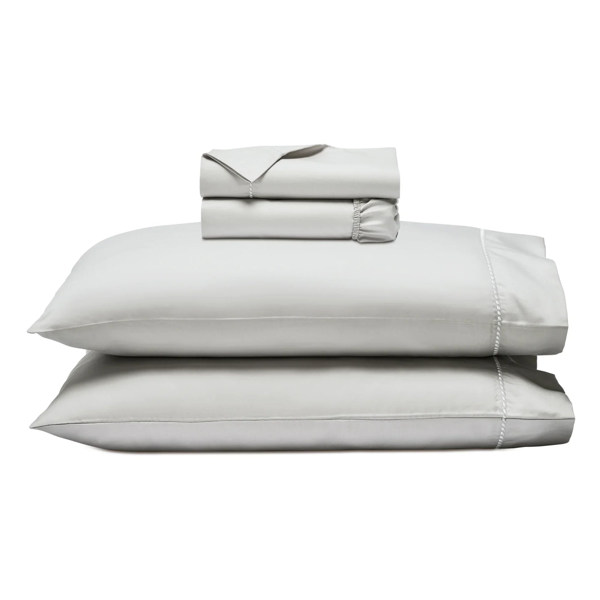 Platinum 600 Thread Count Cotton Blend Bed Sheet Set Imperia embroidered hem product layout stack.