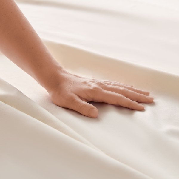 Cream Weekender 200TC Cotton Sheet Set