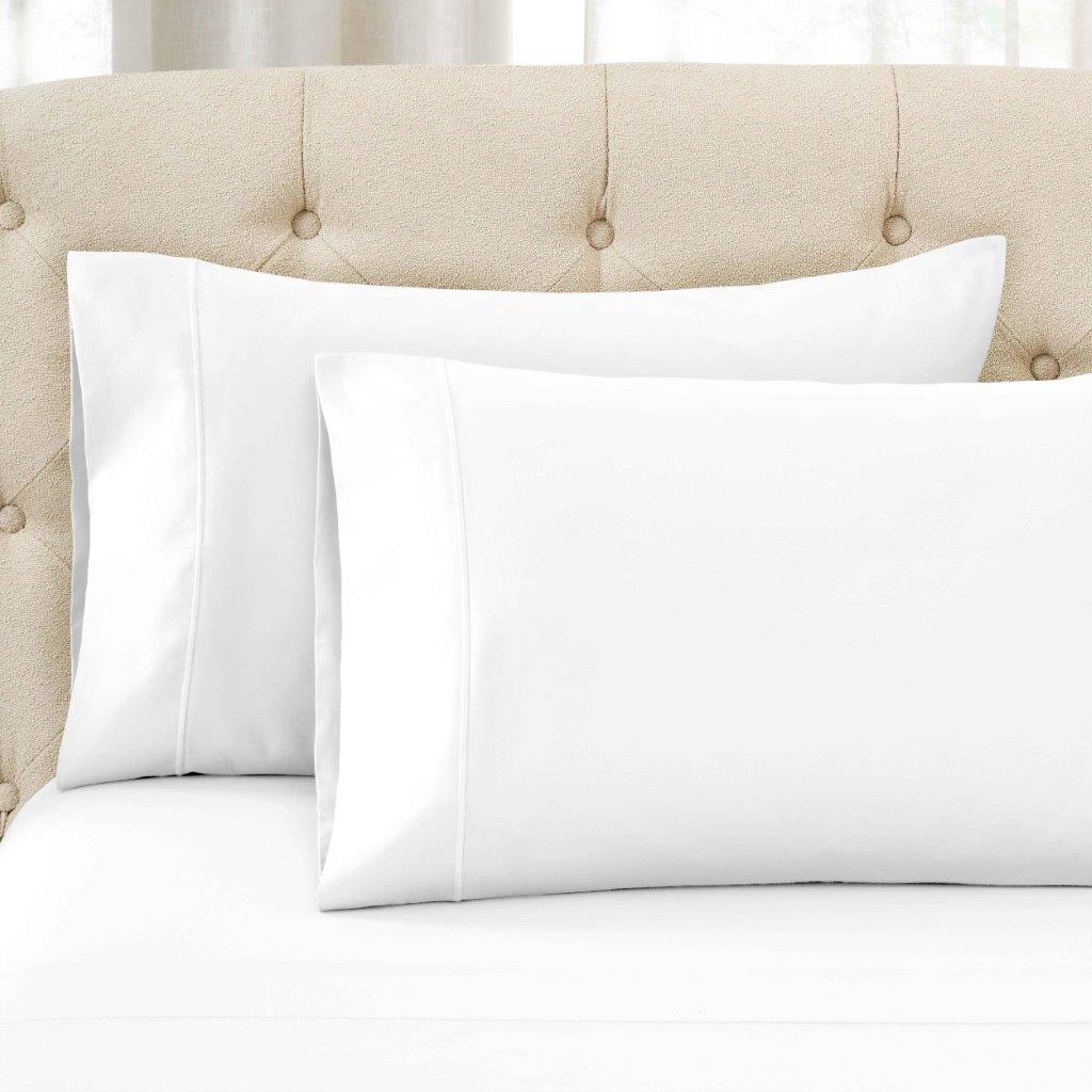 White 1500 Thread Count Egyptian Cotton pillowcase set close-up texture detail.