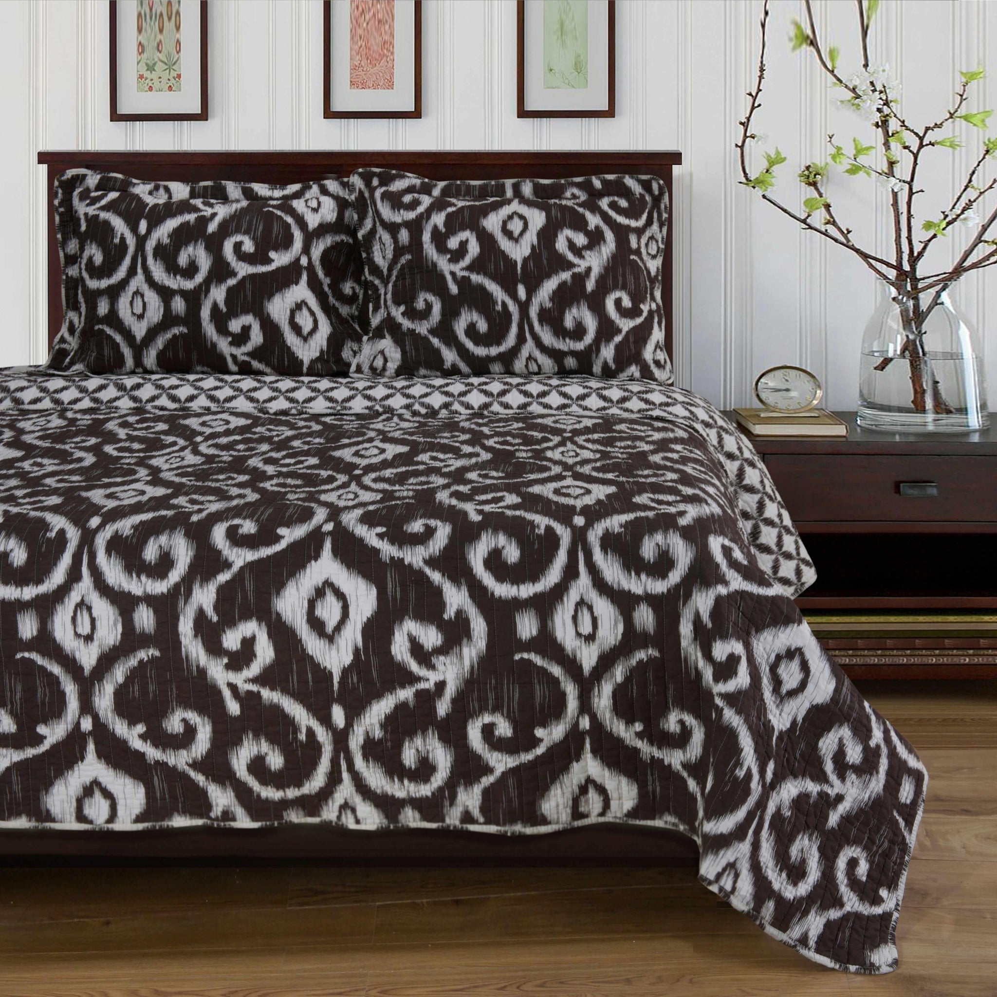 Cambridge Cotton Reversible Ikat 3-Piece Quilt Set Full/Queen