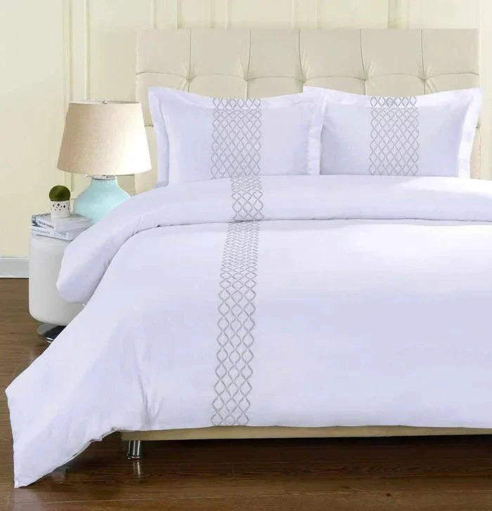 Hanna Embroidered Wrinkle Resistant Duvet Cover Set